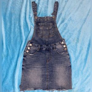 Overalls skirt